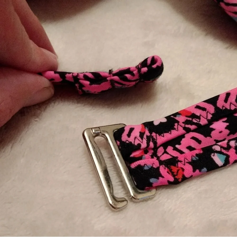 Aeropostale Pink and Black Patterned Bikini Top